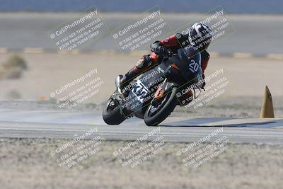 media/Oct-02-2025-Racers Edge (Thu) [[2c91cb6ab3]]/3-B Group/Session 2-Turn 14 (11am)/